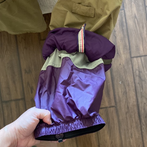 Burton snowboarding pants. - Picture 6 of 6